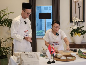Diplomasi Sambal ala Dubes Inggris Dominic Jermey