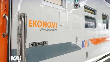 Berbahaya, Masyarakat Diimbau Tak Ngabuburit di Jalur Kereta Api