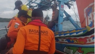 Mesin Kapal Mati di Perairan Pulau Pamujaan, Enam Nelayan Dievakuasi Basarnas Banten