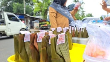 Botok Roti, Takjil Klasik Cirebon yang Bikin Kangen