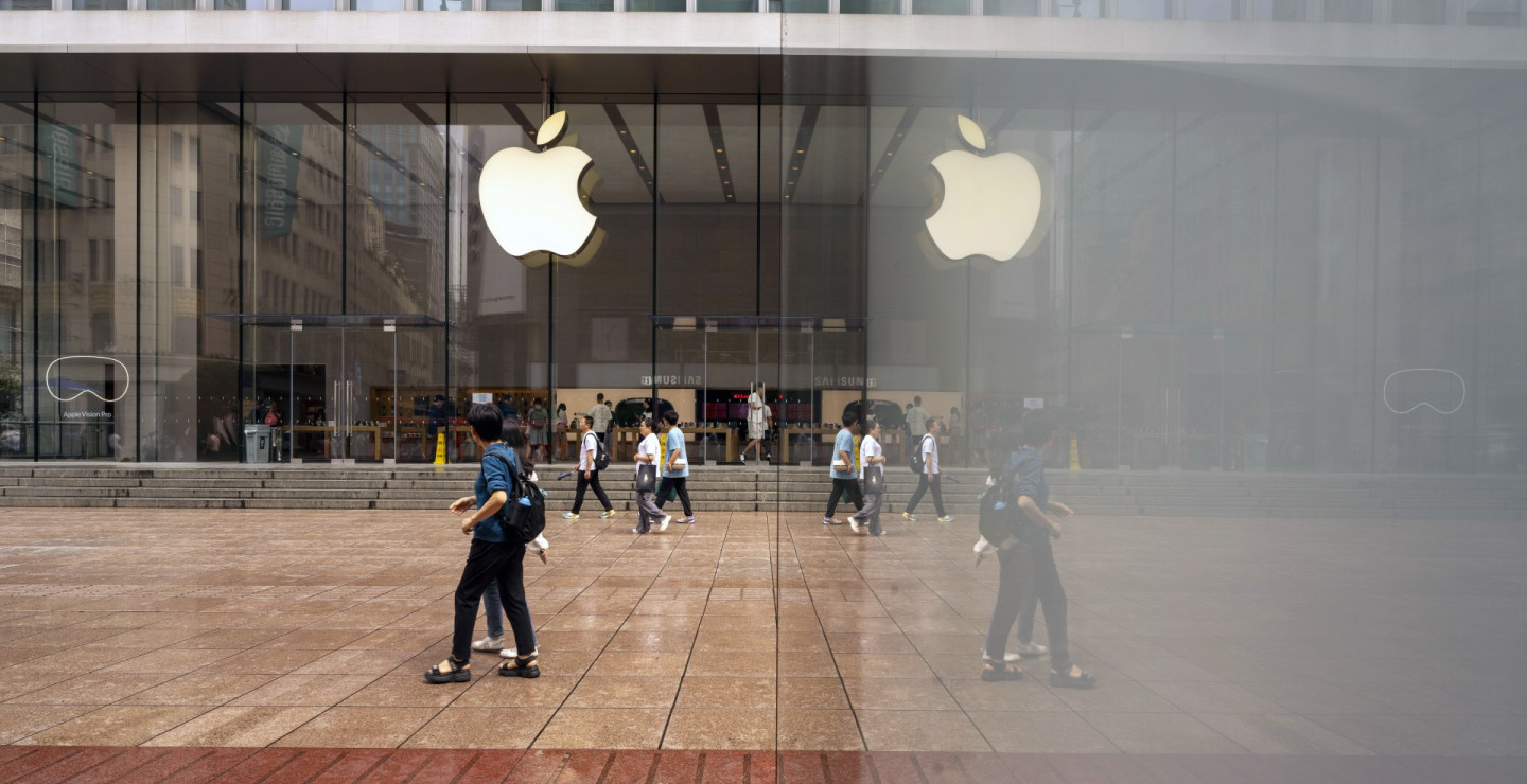 Apple's Push to Clear Hurdles for iPhone 16 Launch in Indonesia