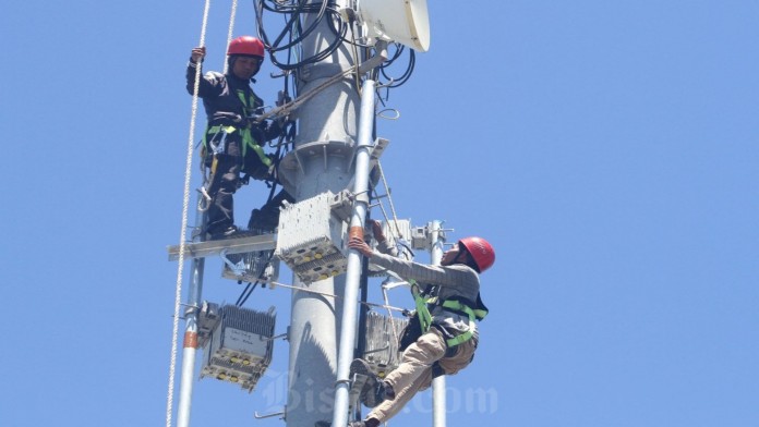 Telkomsel, Indosat, and XL Axiata Signal Interest in 1.4 GHz Spectrum Auction