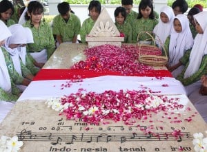 Ziarah Makam WR Soepratman