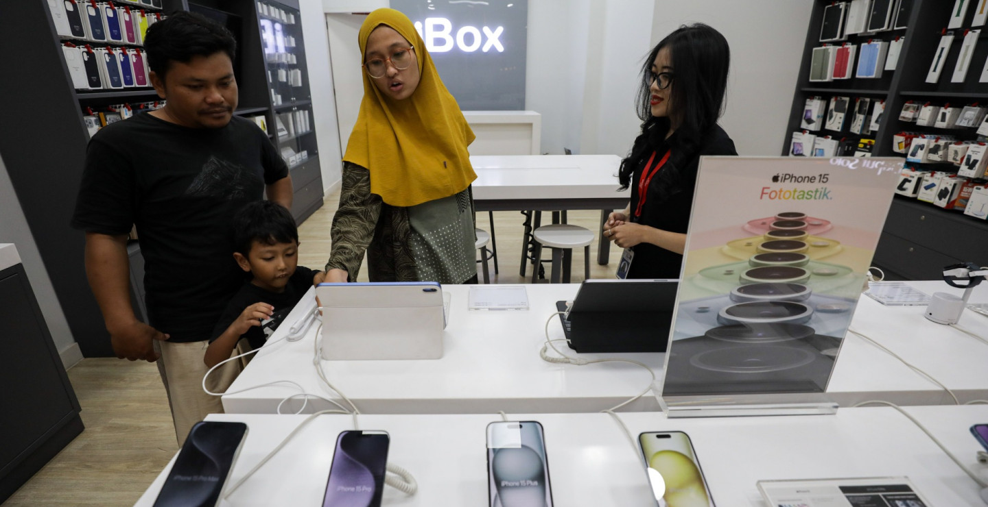 Menguji Berkah Ramadan dan iPhone 16 Bagi Erajaya (ERAA)