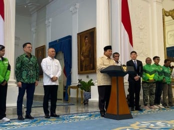 Sah! Prabowo Umumkan Aturan Pemberian Bonus Hari Raya Untuk Ojol dan Kurir Online