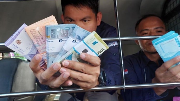 Cara Tukar Uang Baru di Bank Mandiri untuk Lebaran 2025, Mudah dan Cepat!