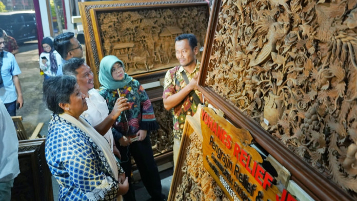BI & Pemkab Jepara Angkat Kerajinan Ukir Melalui JIF-BW Gayeng 2025