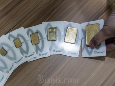 Harga Emas 24 Karat Antam Turun Hari Ini, Dibanderol Rp1.739.000 per Gram