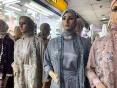Tren Penjualan Baju Muslim Jelang Lebaran Meningkat