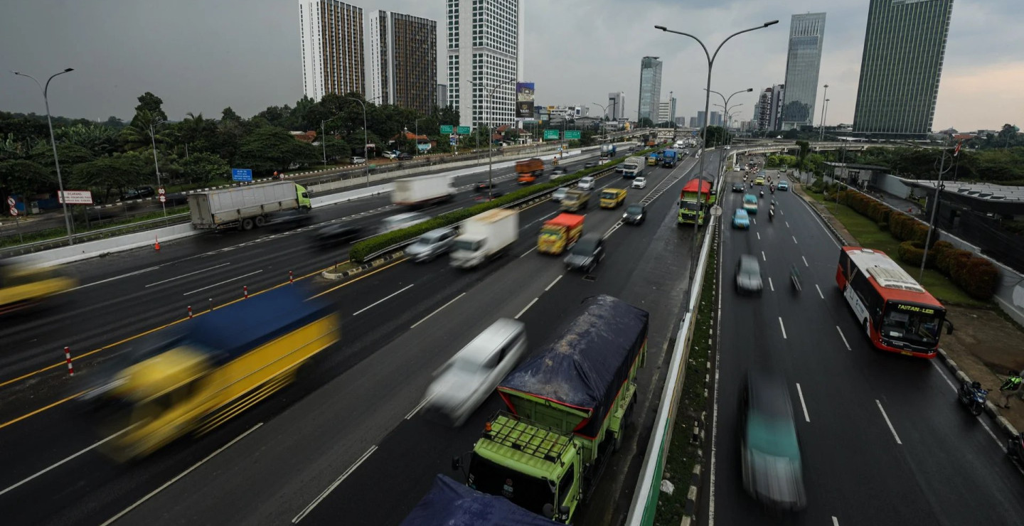Reasons Behind JSMR, WSKT Toll Road Divestment