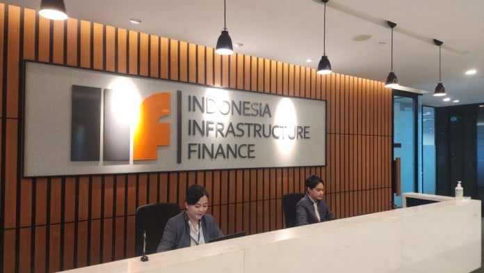 IIF & SMBC Indonesia Jalin Kerja Sama Layanan Perbankan