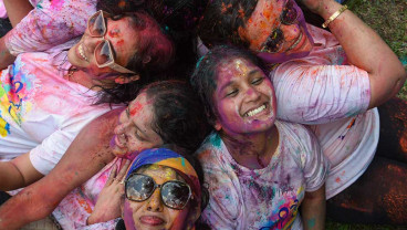 Kemeriahan Festival Holi di Kota Medan