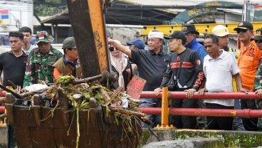 Korban Terdampak Banjir Cimanggung Sumedang Capai 2.000 Jiwa