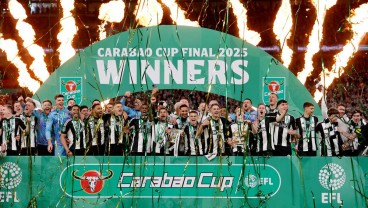 Newcastle Juara Carabao Cup, Howe Ungkap Memang Menyimpan Kejutan untuk Liverpool