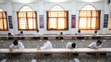 Pondok Pesantren Modern Sahid Raih Rekor MURI Penulisan Manuskrip Alquran Terpanjang