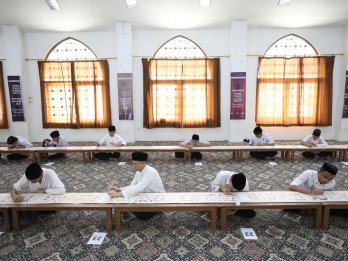 Pondok Pesantren Modern Sahid Raih Rekor MURI Penulisan Manuskrip Alquran Terpanjang