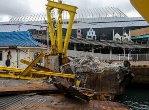 Jembatan di Dermaga Eksekutif Pelabuhan Merak Rusak Ditabrak Kapal