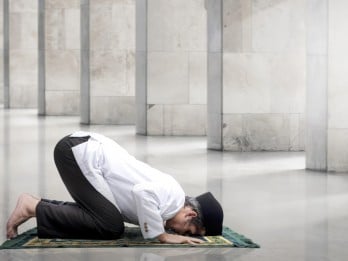 Tata Cara Sholat Lailatul Qadar dan Waktu Pelaksanaannya