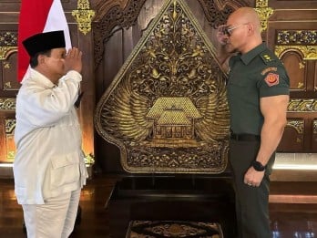 KPK Ingatkan Deddy Corbuzier Belum Lapor LHKPN Stafsus Menhan