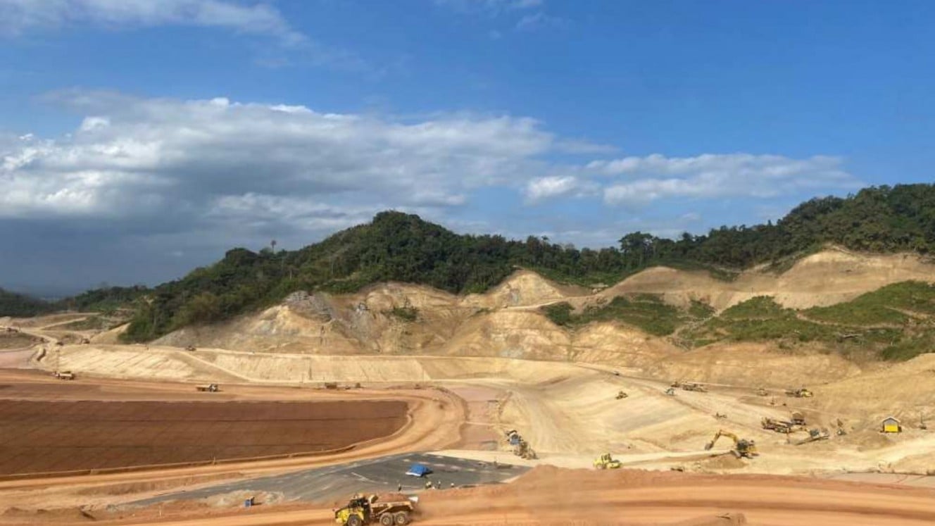 Aktivitas tambang di Tambang Emas Tujuh Bukit milik MDKA. Bisnis/Thomas Mola.