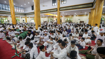 Kemensos Bersama REI DKI Berikan Santunan Bagi 1.000 Anak Yatim dan Dhuafa