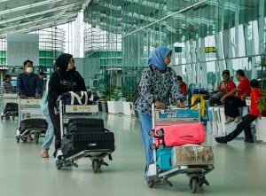 Pemudik Mulai Padati Bandara Internasional Sultan Aji Muhammad Sulaiman Kalimantan Timur