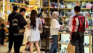 Kiat Belanja Fashion Branded Jelang Idulfitri