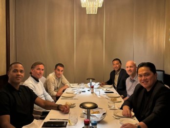 Timnas Indonesia Menang, Benarkah Alex Pastoor Lebih Berjasa daripada Patrick Kluivert?
