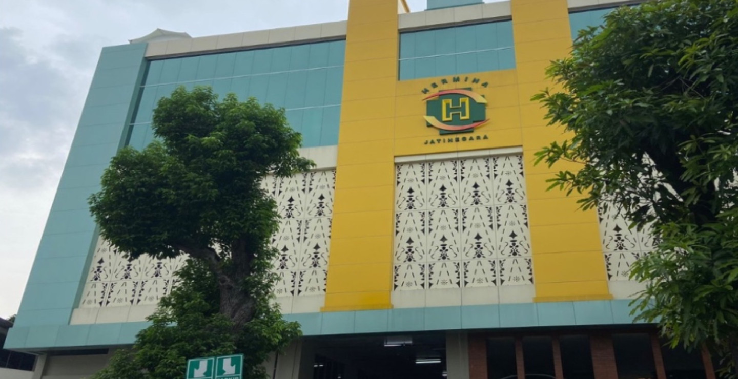 Adu Tebal Laba Emiten Rumah Sakit Hermina (HEAL) dan Mitra Keluarga (MIKA)