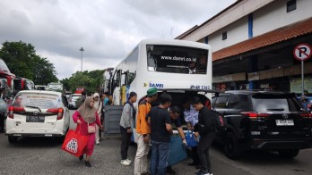 Pemerintah Ungkap Tak Ada Peningkatan Mudik Ekstrem di Terminal Kampung Rambutan