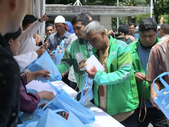 Intip Isi Suvenir dari Open House Lebaran di Istana, Ada Apa Saja?
