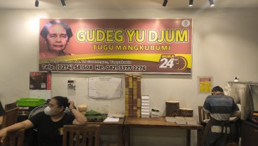 Jelajah Lebaran 2025: Mencicipi Gudeg Yu Djum, Kuliner Legendaris Yogyakarta yang Buka 24 Jam