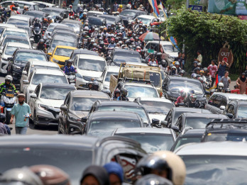 Jumlah Kendaraan Memasuki Kawasan Wisata Puncak