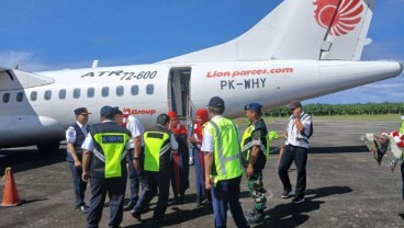 Wings Air Perdana Mendarat di Bandara Cut Nyak Dhien, Aceh Barat