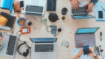 Ada Laptop Murah, Harga Mulai Rp6 Jutaan di Jakarta Lebaran Fair 2025
