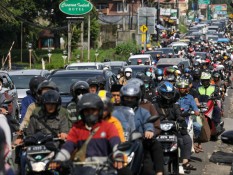 Korlantas Terapkan One Way di Jalur Puncak Menuju Jakarta