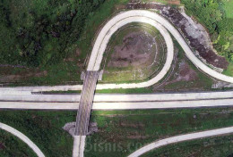 Tol Cisumdawu Bisa Dilintasi Gratis Bersyarat, Terakhir Hari Ini