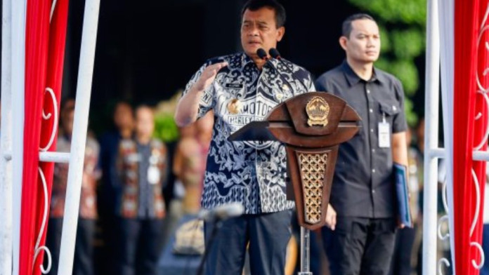 Gubernur Jateng Larang Birokrasi Persulit Pelayanan ke Masyarakat