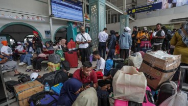 KAI Angkut 4,32 Juta Penumpang Selama Mudik Lebaran 2025