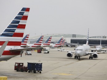 Dua Pesawat American Airlines Bersenggolan di Bandara Reagan