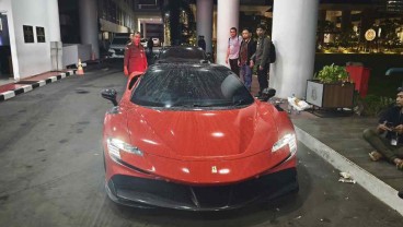 Kejagung Sita 4 Mobil Mewah Ketua PN Jaksel, Ada Nissan GTR hingga Ferrari