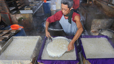 Produksi Tahu Setelah Lebaran di Aceh Barat