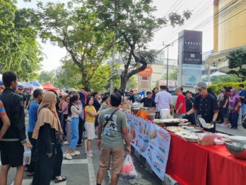 Sarapan Minggu Pagi Murah Meriah di Pasar Tumpah Harris Semarang