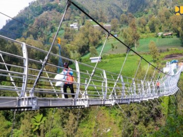 10 Destinasi Wisata Honeymoon Terbaik di Indonesia