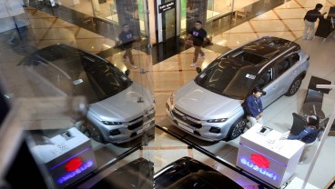 Warning Signs from Automotive Industry Slowdown Could Hit Financing Sector Hard