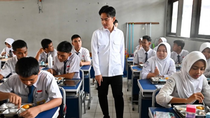 Gibran Berharap Generasi muda Harus Cepat Beradaptasi Hadapi Kompetisi Global