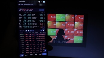 Indeks Bisnis-27 Ditutup Jeblok, Saham MIKA hingga ISAT Melorot