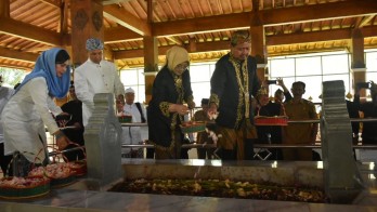 Bupati Ziarah ke Makam Prabu Geusan Ulun, Menyambung Spirit Leluhur untuk Bangun Sumedang