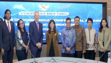 Menkomdigi Bertemu Mantan PM Inggris Tony Blair, Bahas AI hingga e-SIM