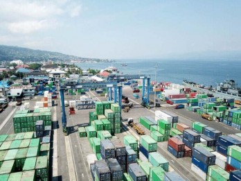 Volume Peti Kemas Wilayah Timur Meningkat 2,04%, Ini Pendorongnya